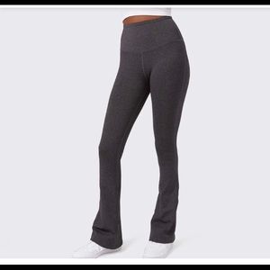 Splits59 flare leggings